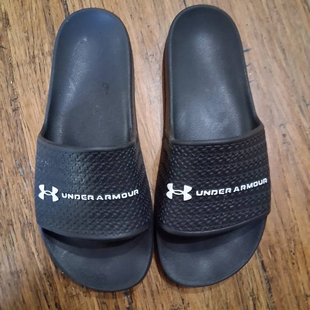 Under Armour Black Mens Sandals with White Logo